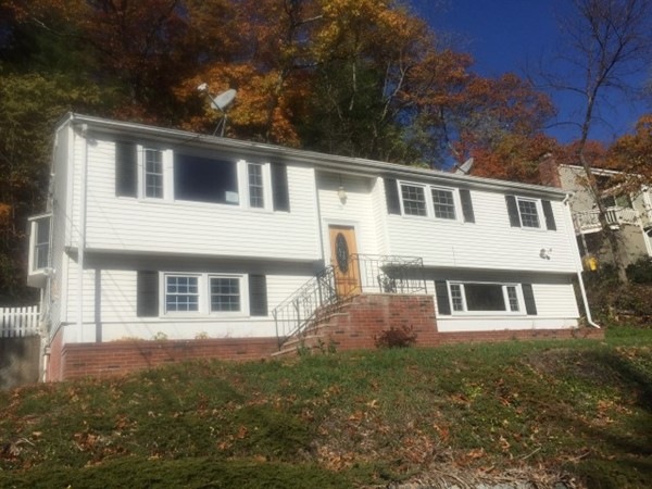 76 Harrington Rd, Framingham, MA 01701 - photo 1