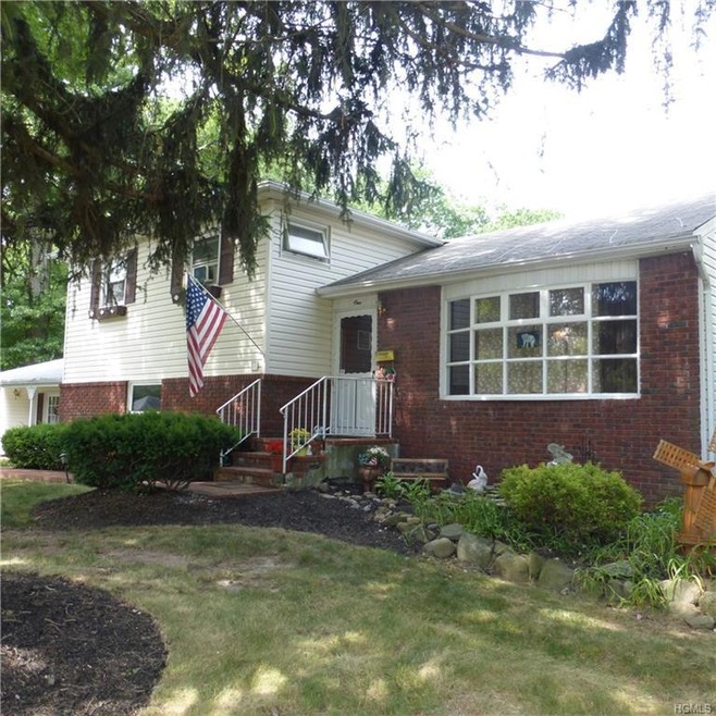 1 Carmen Dr, Nanuet, NY 10954 - photo 1