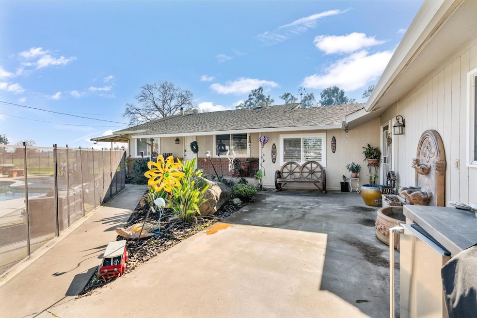 Sold $860,000 • Co-Listing Agent