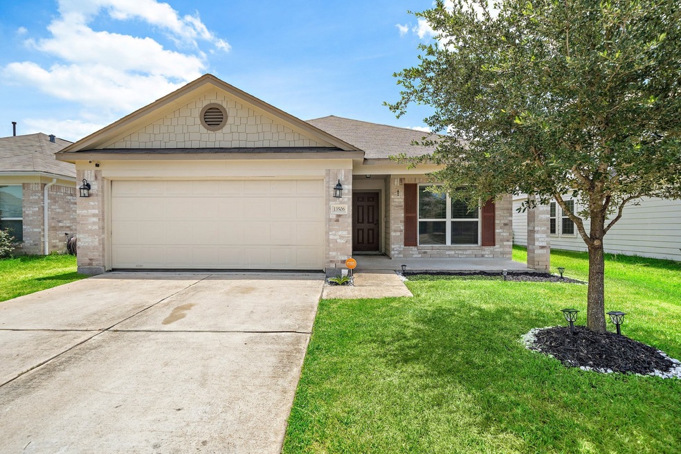 13506 E Red Birch Cir, Houston, TX 77038 - photo 1