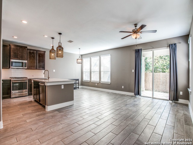 1434 E Sandalwood Ln, San Antonio, TX 78209 - photo 1