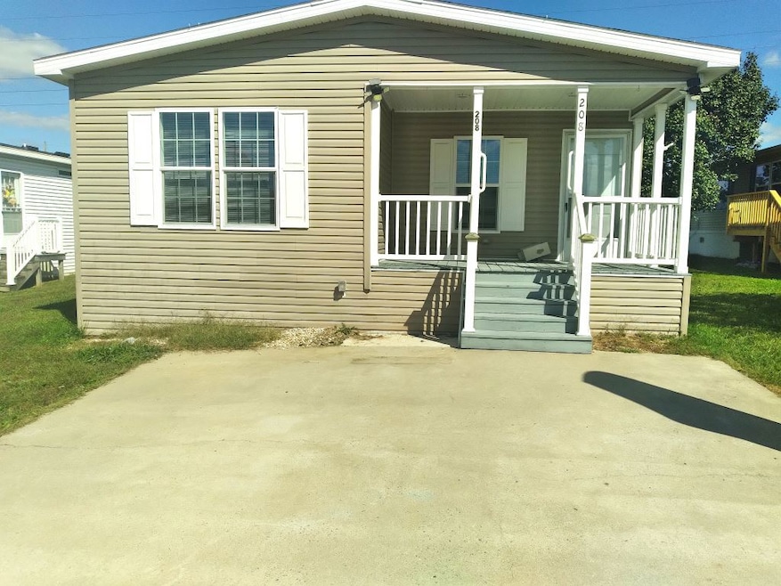 208 Artifact Ave unit 427, Winchester, VA 22603 - photo 1