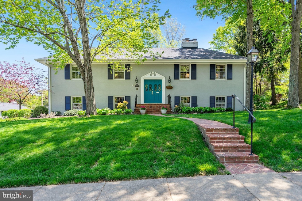 Sold $1,134,500 • Co-Listing Agent