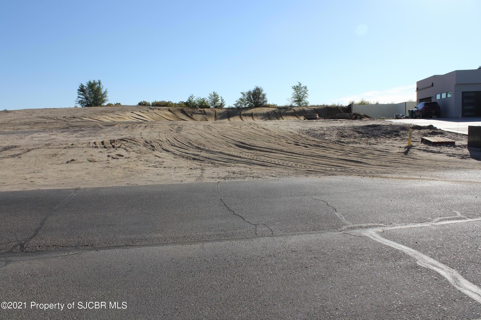 6104 Old Course Dr, Farmington, NM 87402 - photo 1