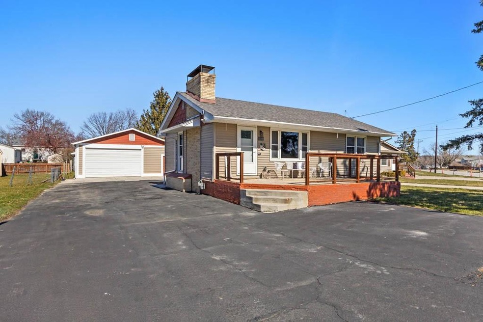 3100 Hubbell Ave, Des Moines, IA 50317 - photo 1