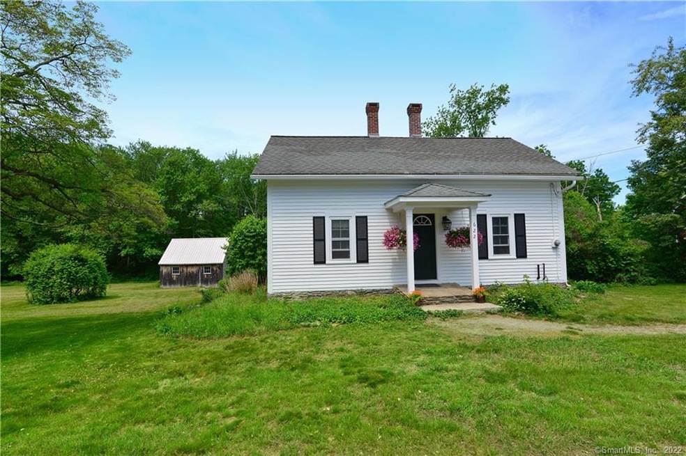 622 Pomfret St, Pomfret, CT 06259 - photo 1