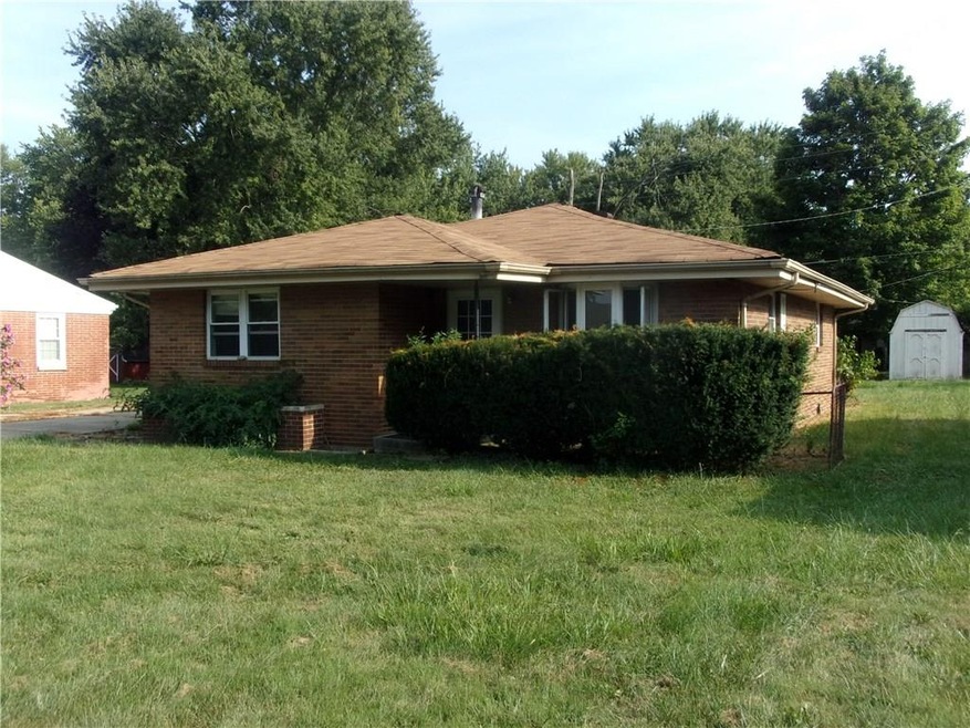 225 E 75th St, Anderson, IN 46013 - photo 1