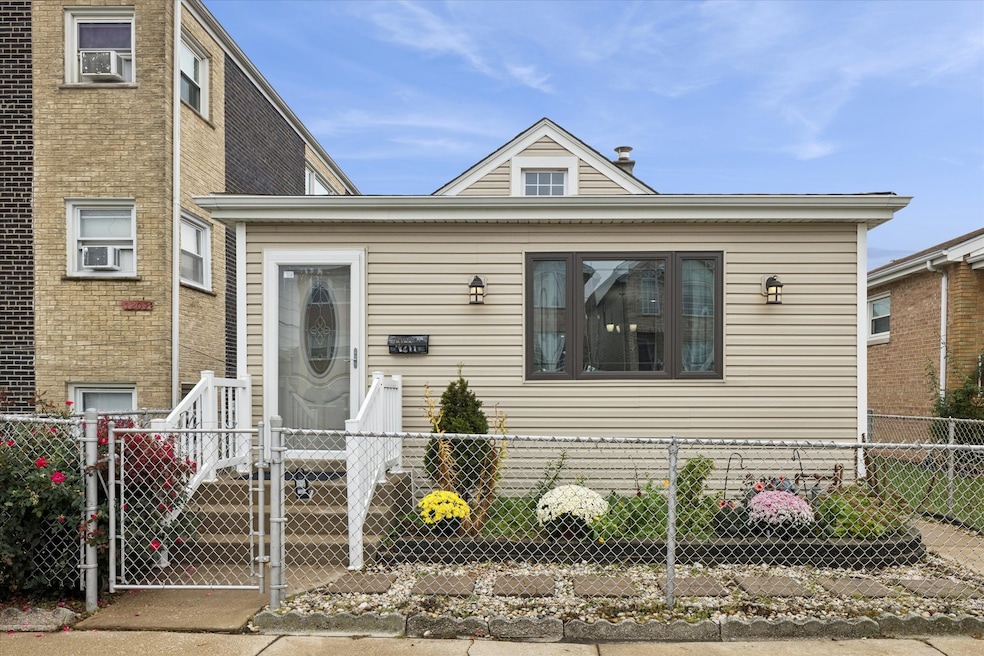 7211 W 58th Place, Summit Argo, IL 60501 - photo 1