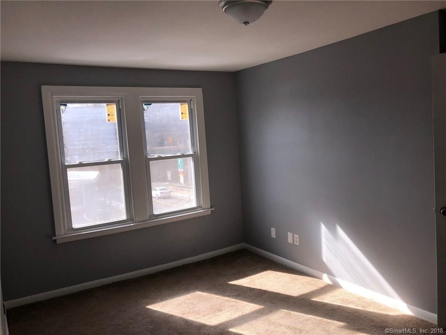 21 Pond Lily Ave, New Haven, CT 06515 - photo 1