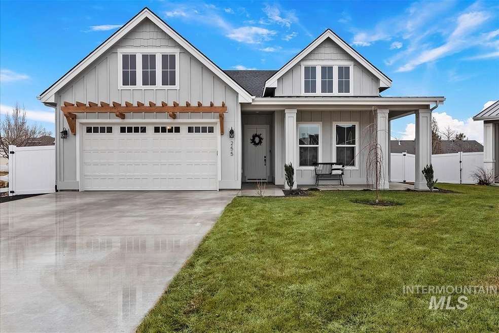 Sold • Co-Listing Agent