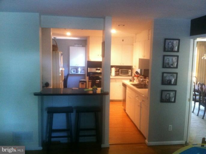 5913 Williamsburg Blvd, Arlington, VA 22207 - photo 1