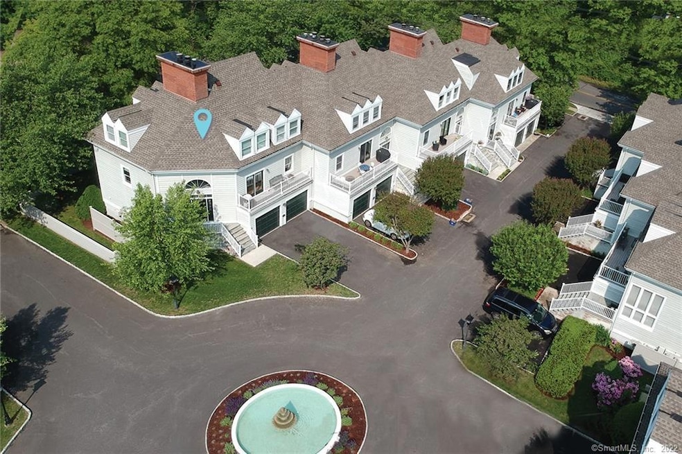 450 Center St unit 1, Southport, CT 06890 - photo 1