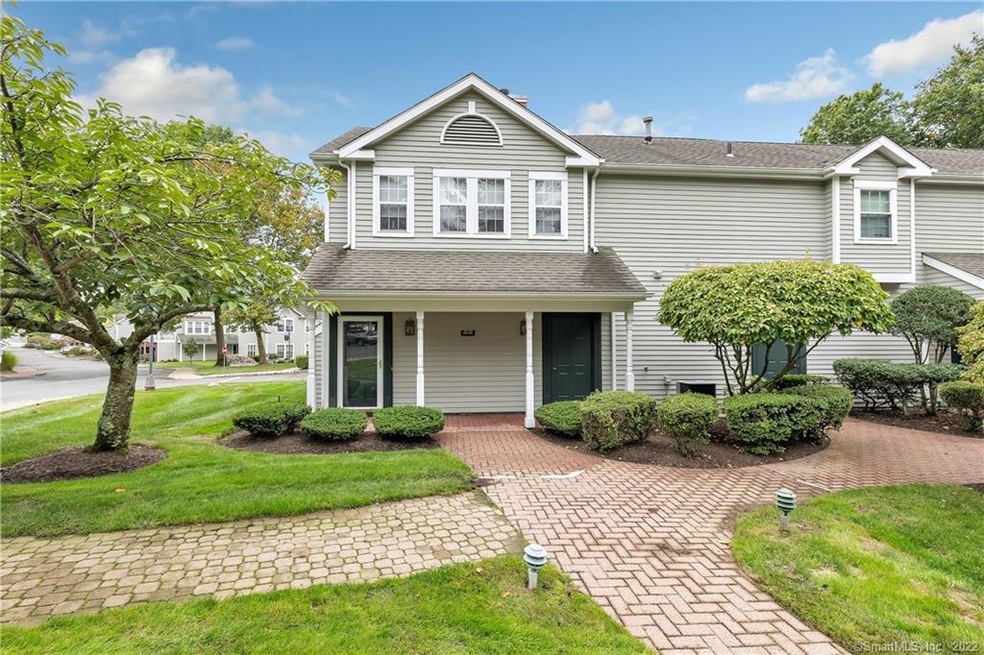 137 Mayfield Dr, Trumbull, CT 06611 - photo 1