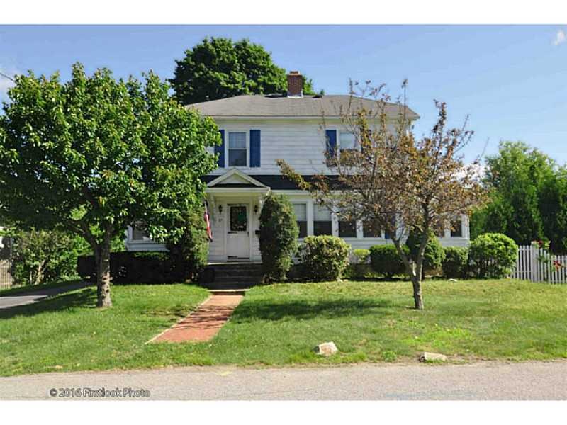 37 Hayes St, Cranston, RI 02920 - photo 1