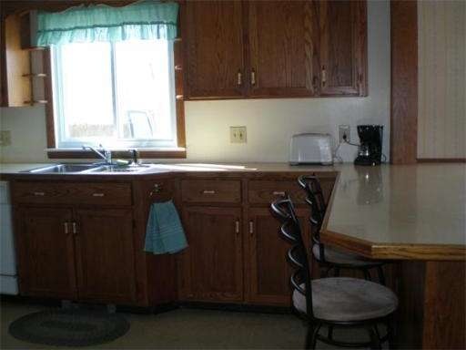 132 Crescent Ave, North Attleboro, MA 02760 - photo 1