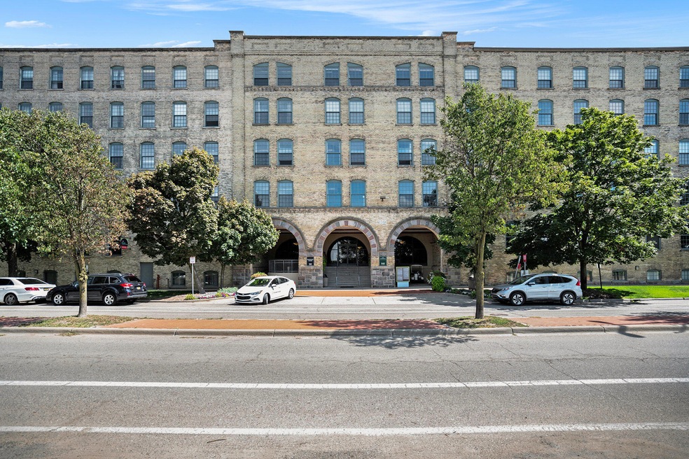 The Boardwalk unit 313, Grand Rapids, MI 49503 - photo 1