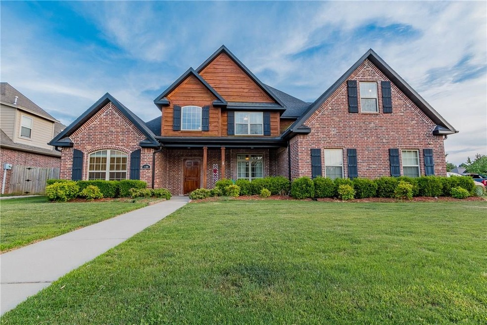 Stunning, like new Bent Tree home!
