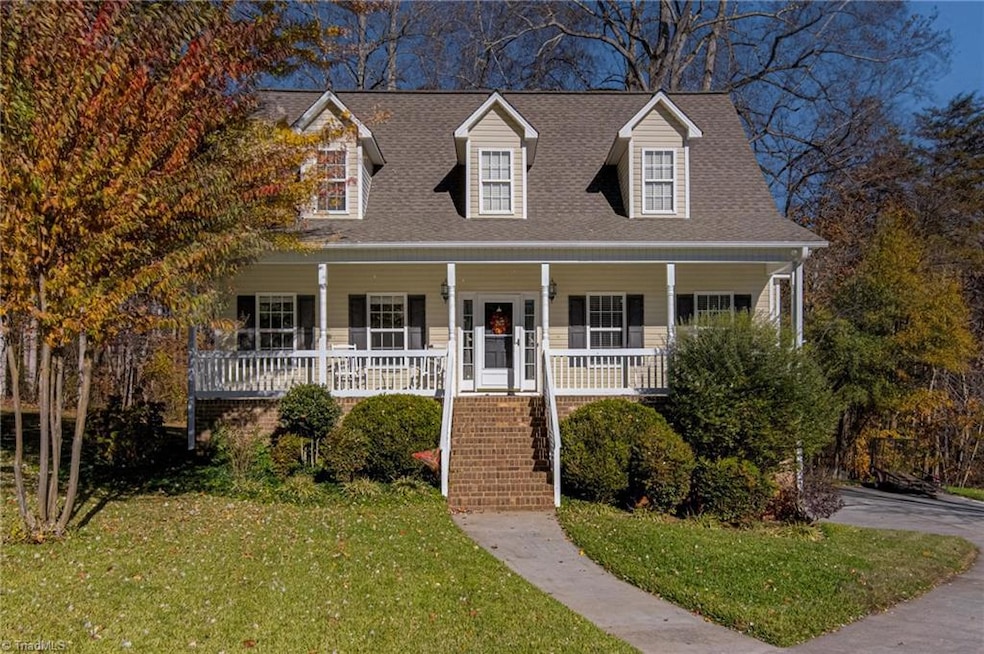 Under Contract $385,000