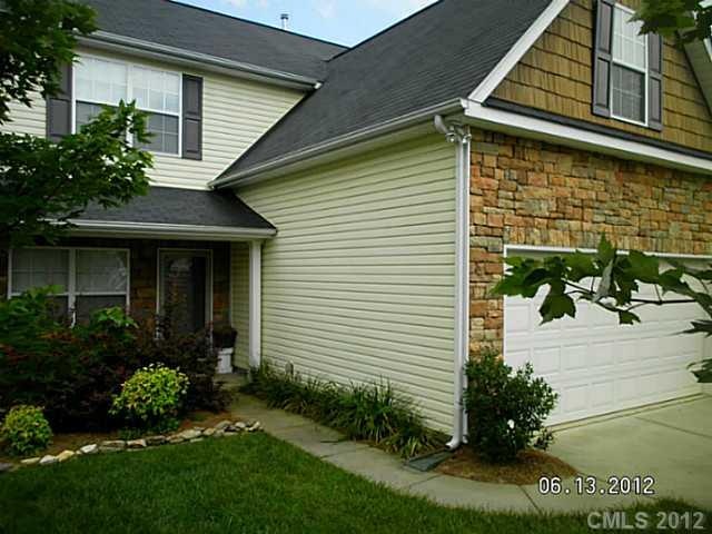 Exterior Front - 3035  Clover Rd, NW