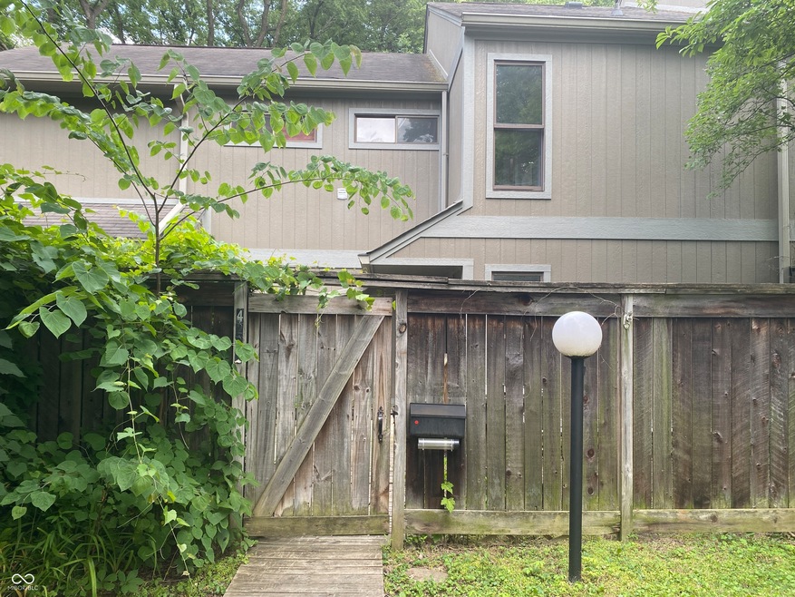 4231 Woodsage Trace unit 1, Indianapolis, IN 46237 - photo 1