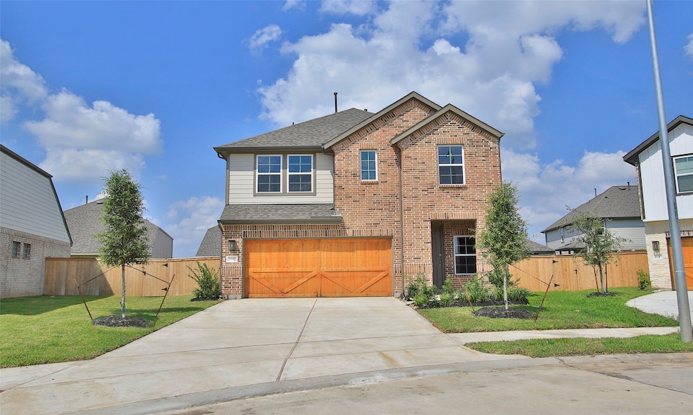 2007 Sunflower Ct, Sugar Land, TX 77498 - photo 1