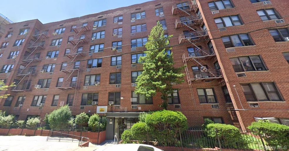 83-25 Vietor Ave unit 1, Elmhurst, NY 11373 - photo 1