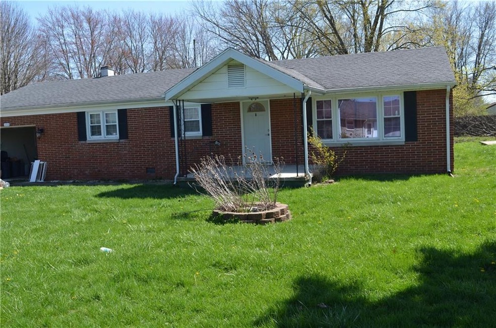 233 E 75th St, Anderson, IN 46013 - photo 1