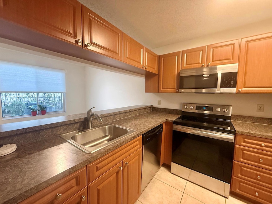 For Rent $1,700/month