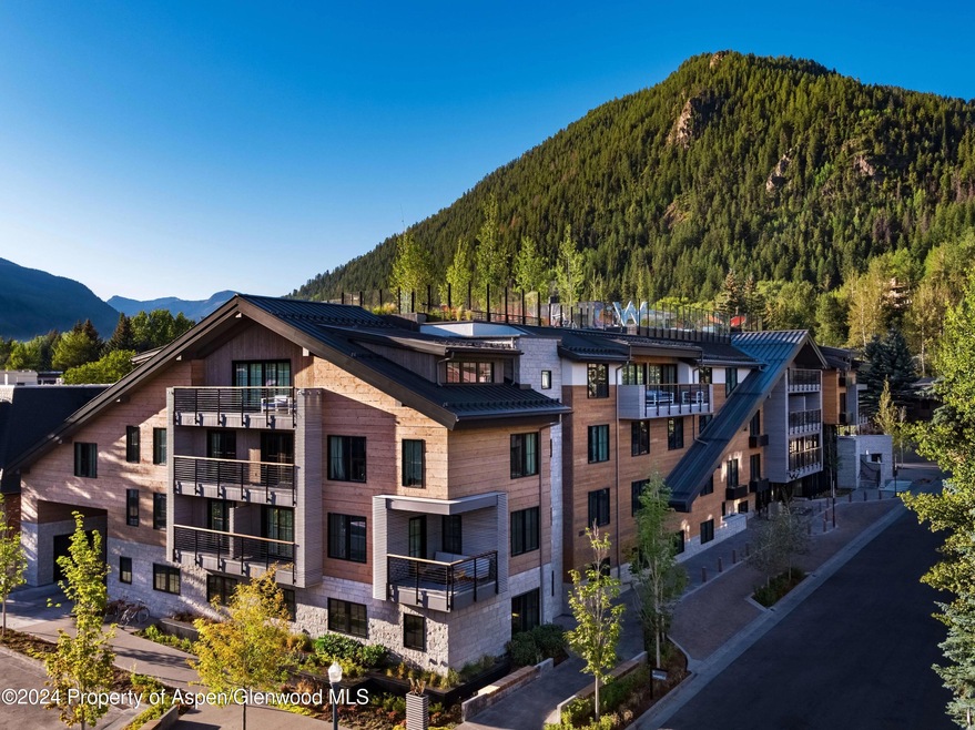 Exterior 4