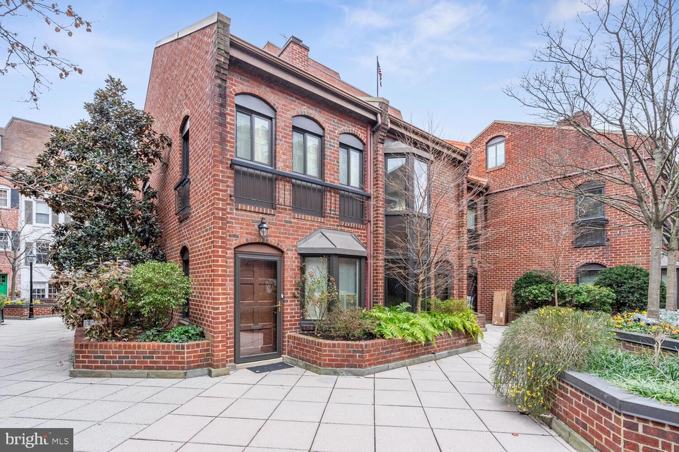 1015 Paper Mill Ct NW unit 1015, Washington, DC 20007 - photo 1