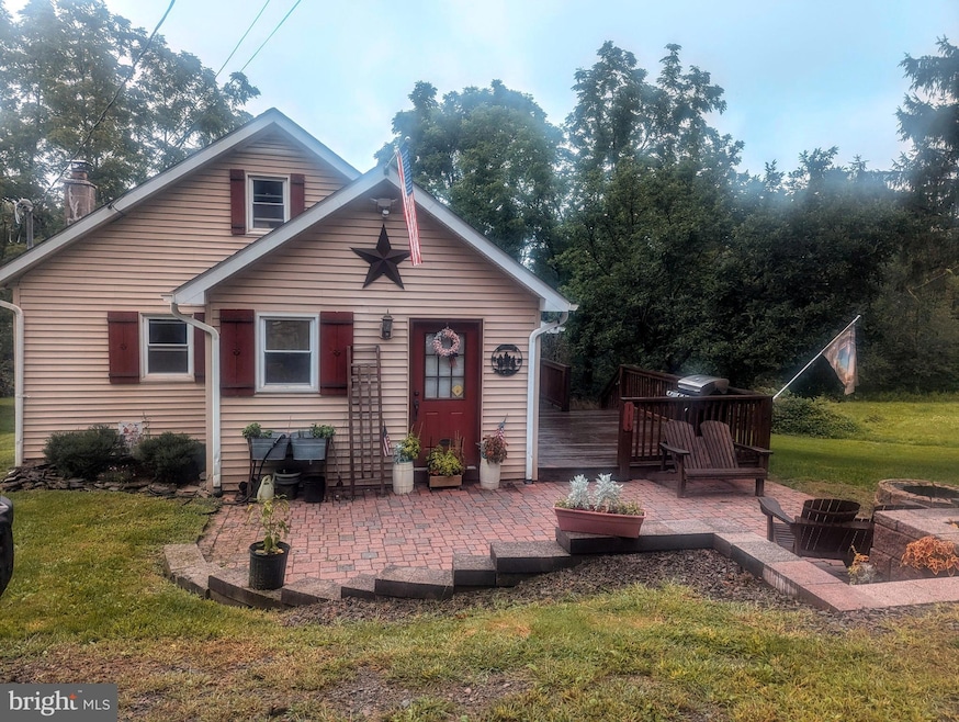 115 Crossen Rd, Hunlock Creek, PA 18621 - photo 1