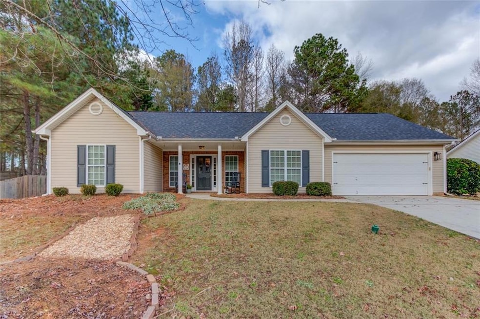 1433 Jefferson Walk Cir, Jefferson, GA 30549 - photo 1