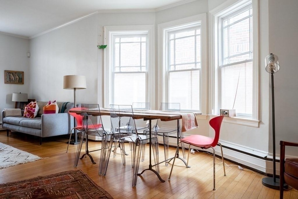 186 Winchester St unit 1, Brookline, MA 02446 - photo 1