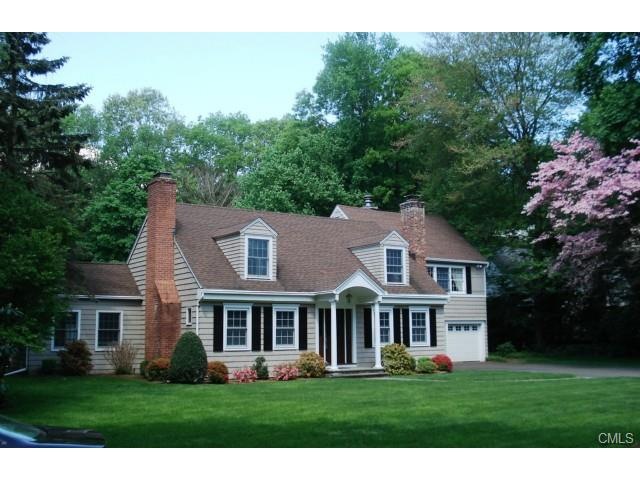 20 Riverview Dr, Norwalk, CT 06850 - photo 1