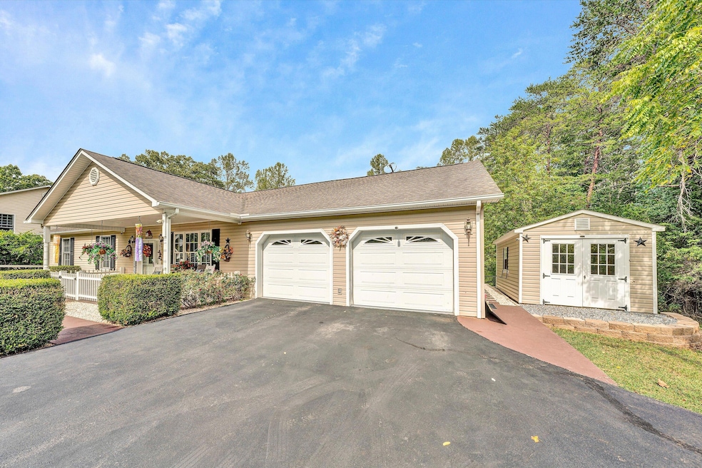 4828 Hardy Rd, Hardy, VA 24101 - photo 1