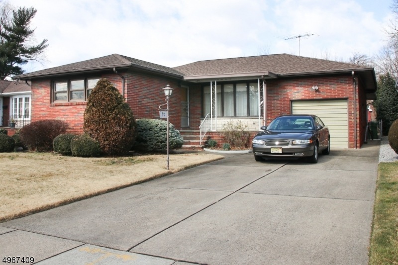 30 Princeton Rd, Linden, NJ 07036 - photo 1