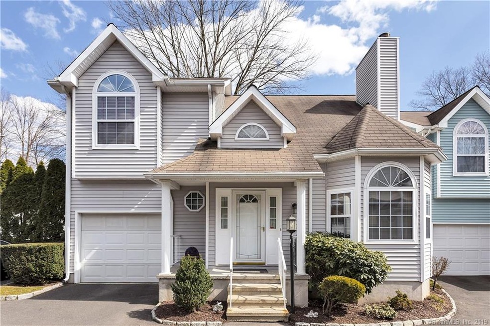 7 Mead St unit G, Stamford, CT 06907 - photo 1