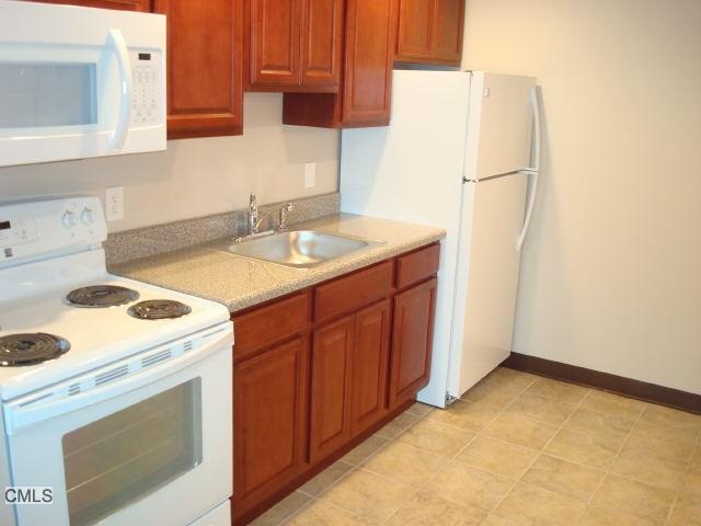 177 S Main St unit 7, Norwalk, CT 06854 - photo 1
