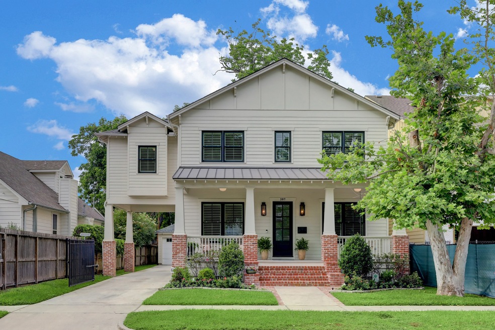 307 E 24th St, Houston, TX 77008 - photo 1