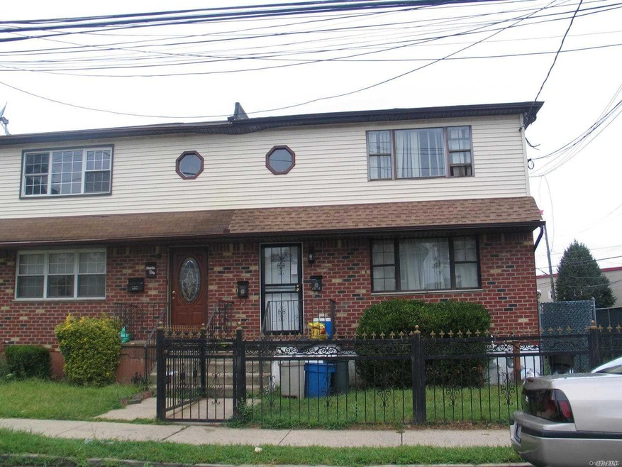 17417 125th Ave, Jamaica, NY 11434 - photo 1