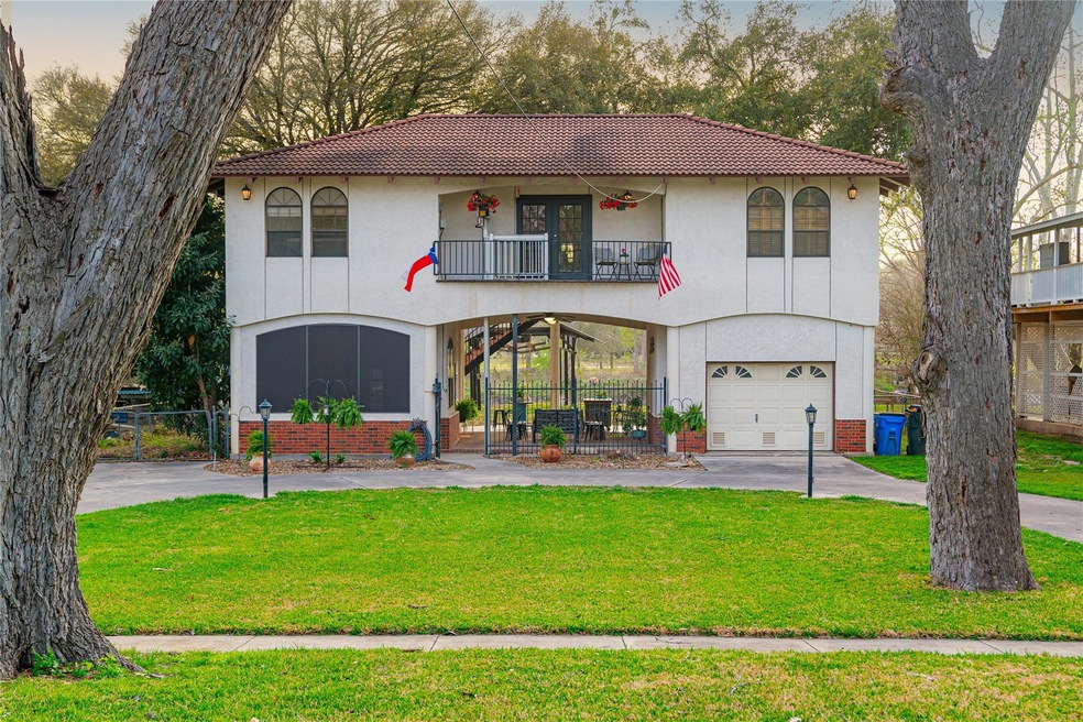 For Sale $689,000