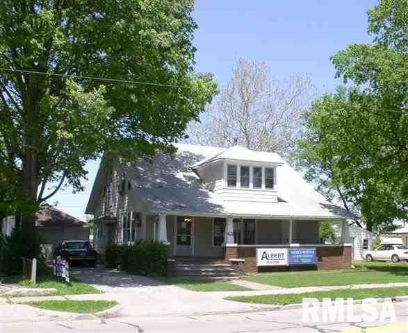 611 N Kickapoo St, Lincoln, IL 62656 - photo 1