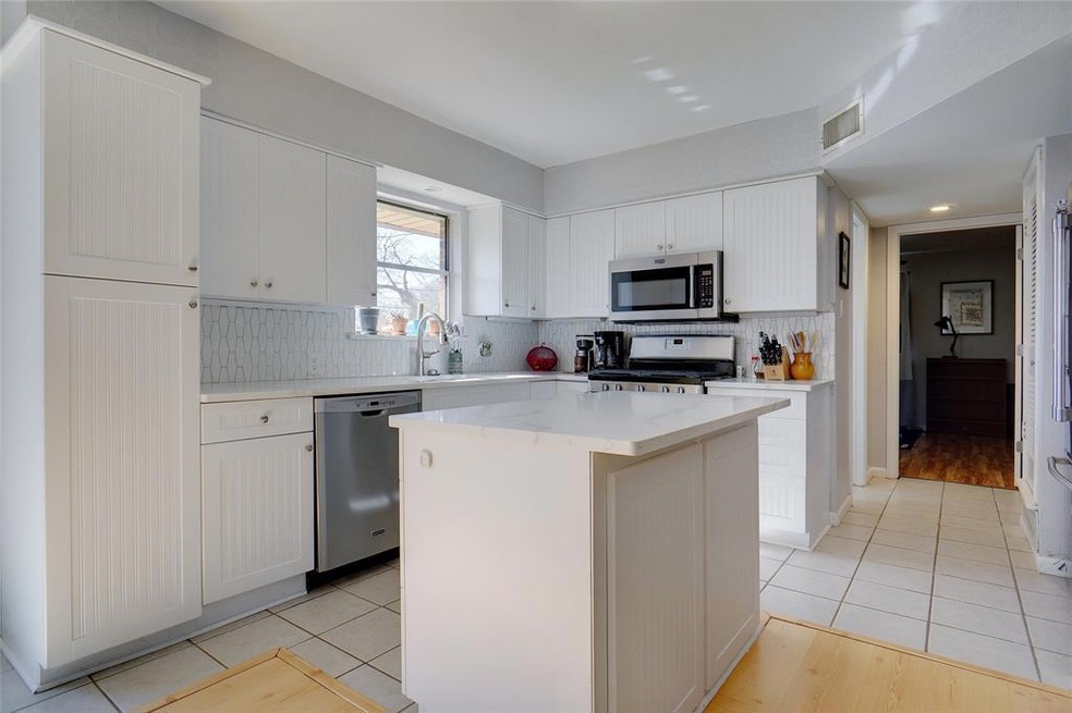 Updated Kitchen with granite counters and stainles