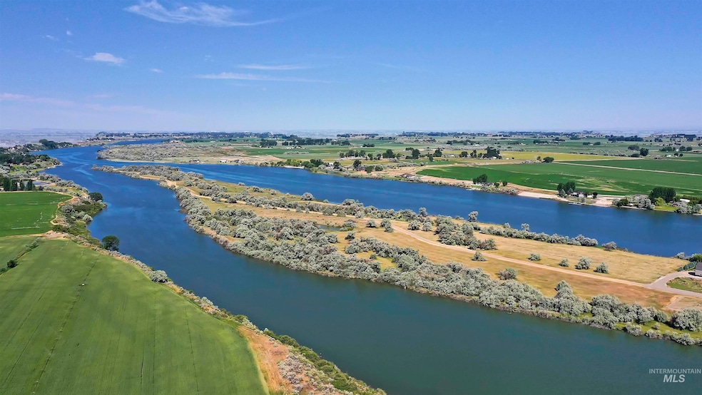 For Sale $525,000 • Co-Listing Agent