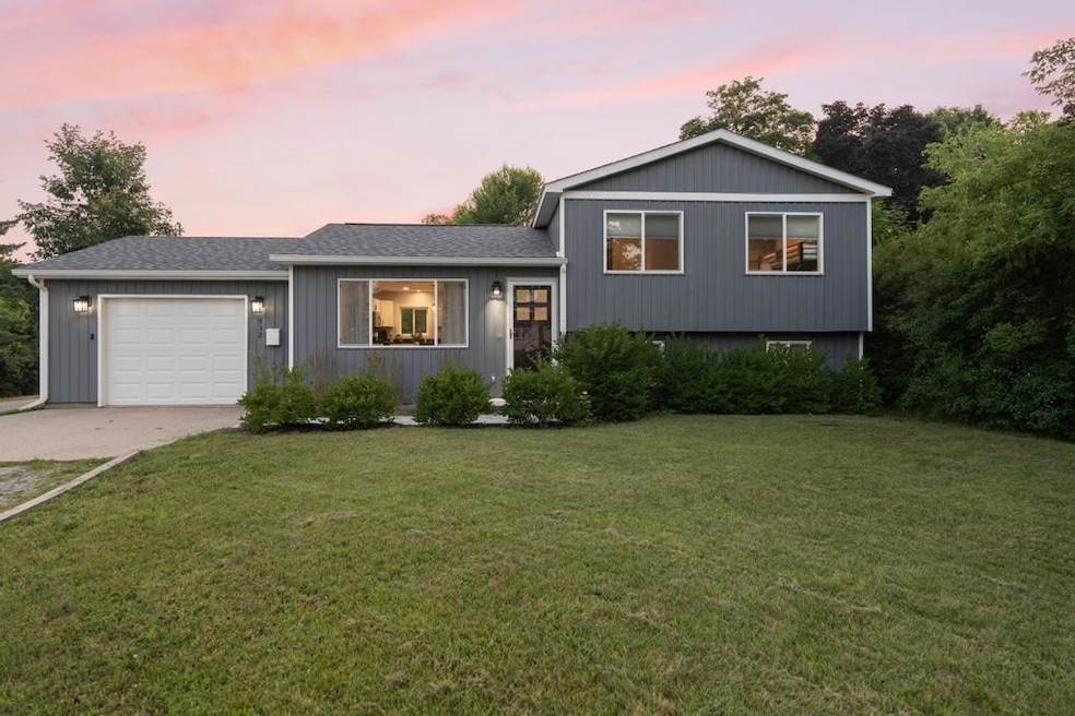 For Sale $449,000