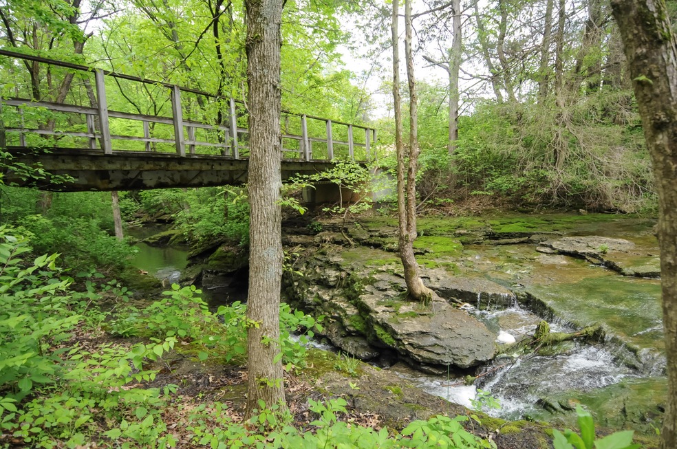 670 Simmons Ln, Mount Washington, KY 40047 - photo 1