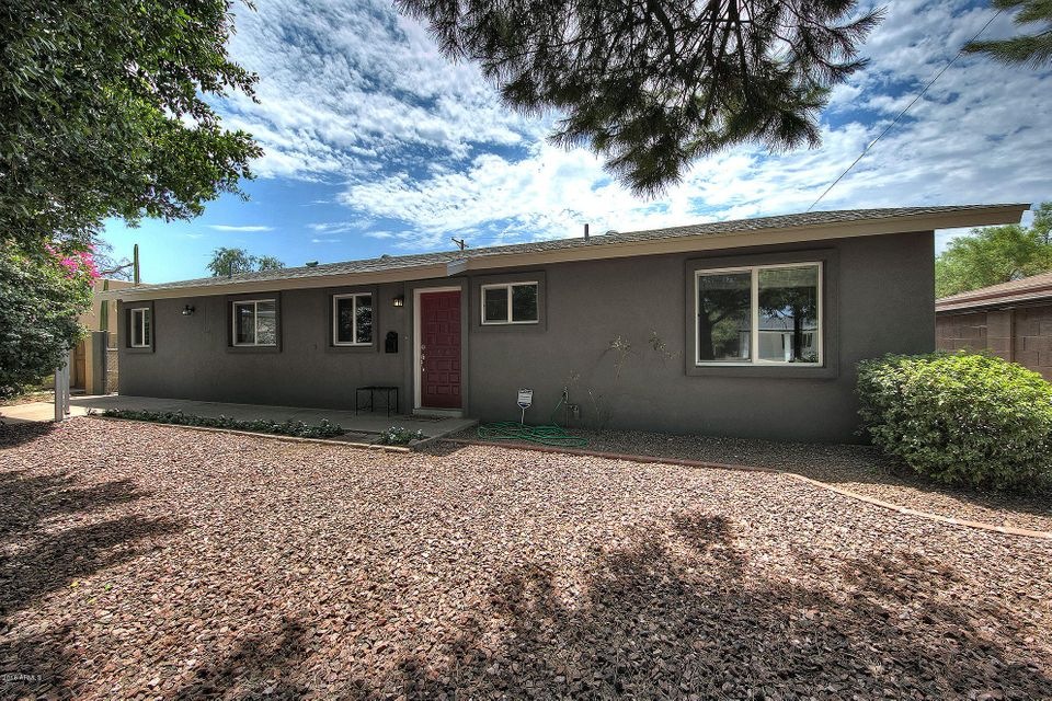 4911EFairmont001