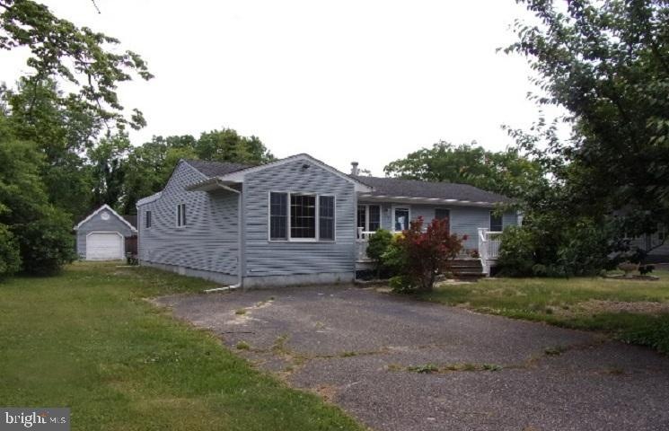 212 3rd Ave, Tuckerton, NJ 08087 - photo 1