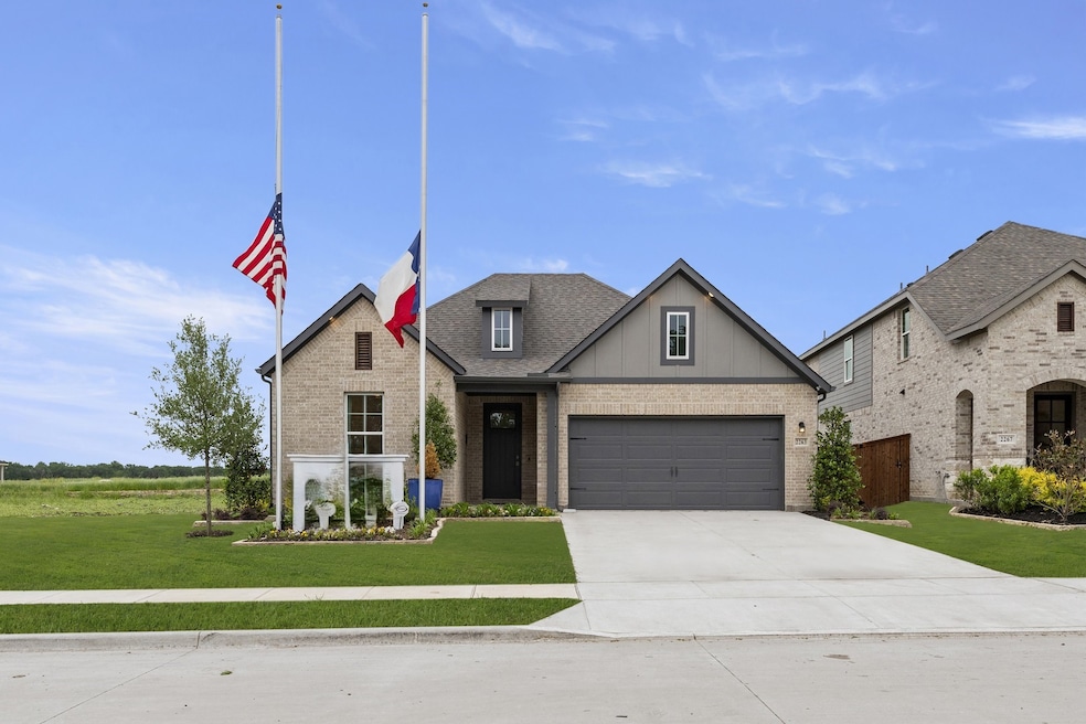 2705 Shiners St, Forney, TX 75126 - photo 1