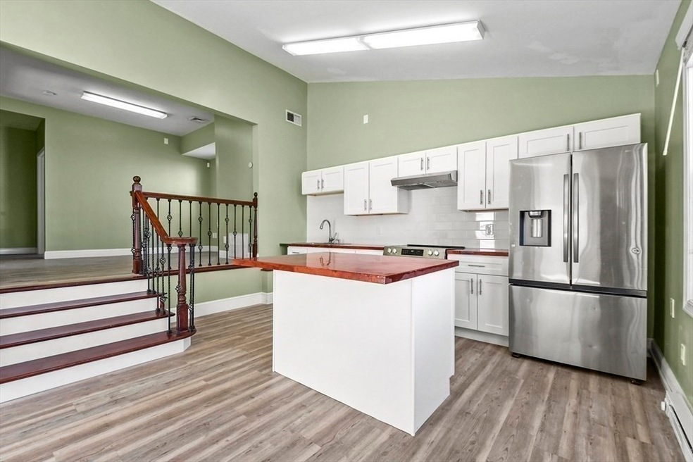 545 Brayton Ave unit 1, Fall River, MA 02721 - photo 1